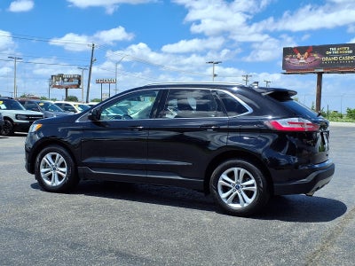 2020 Ford Edge Base