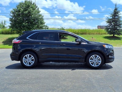 2020 Ford Edge Base