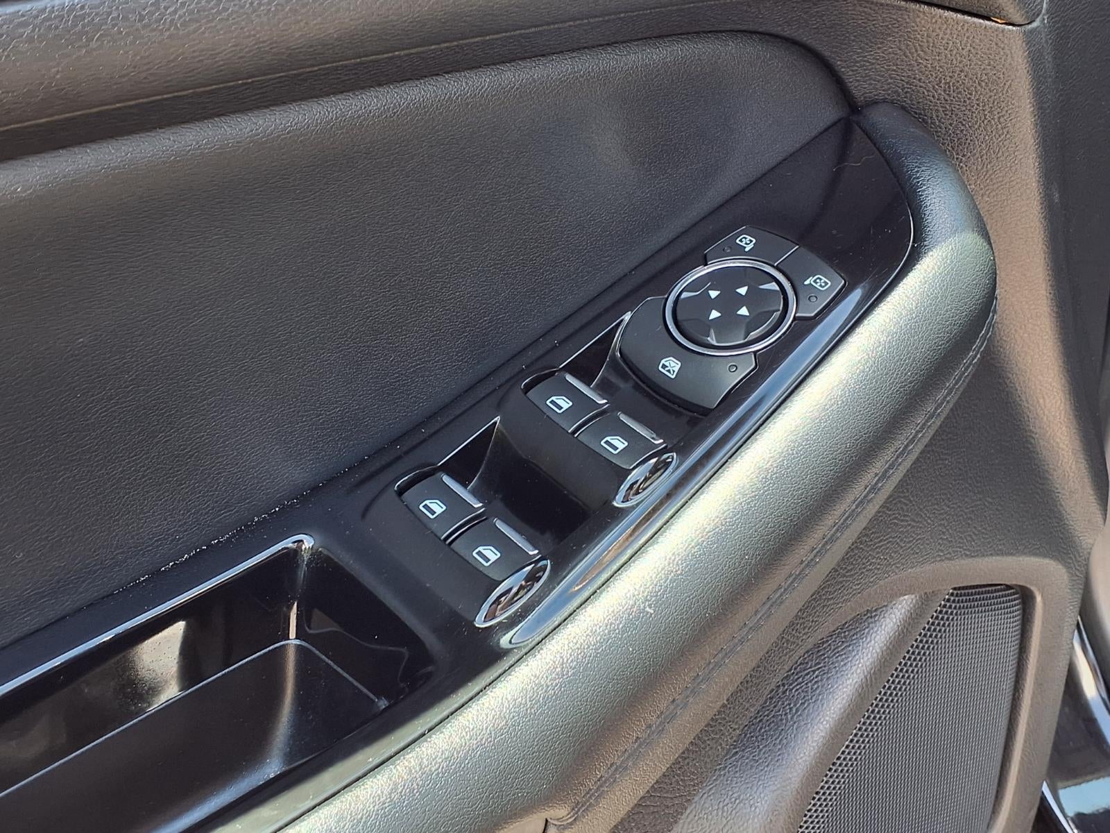 2020 Ford Edge Base
