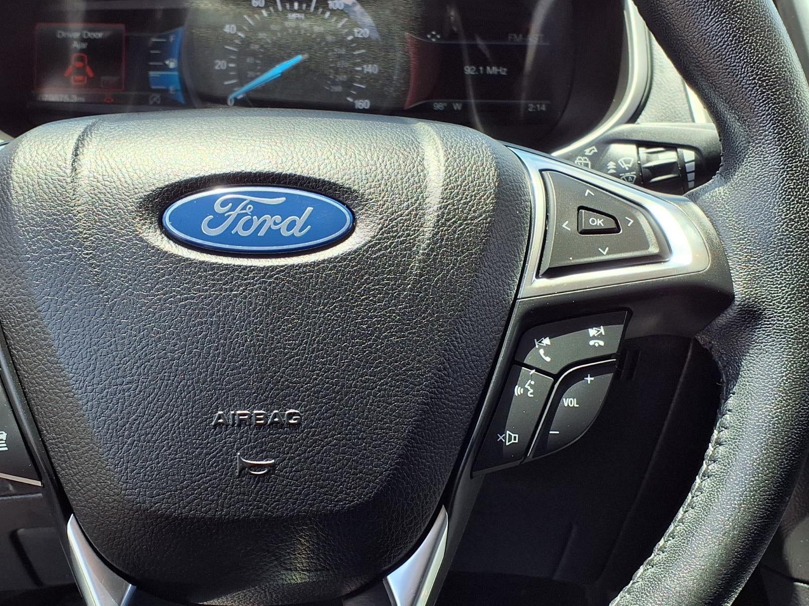 2020 Ford Edge Base