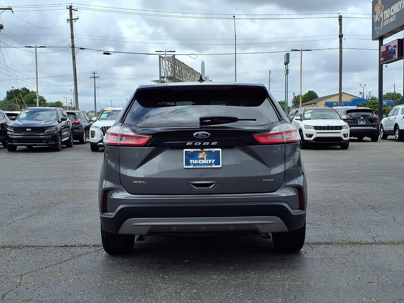 2021 Ford Edge Base