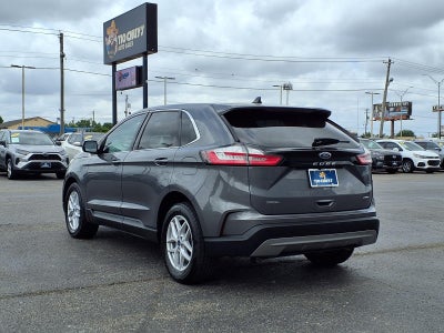 2021 Ford Edge Base