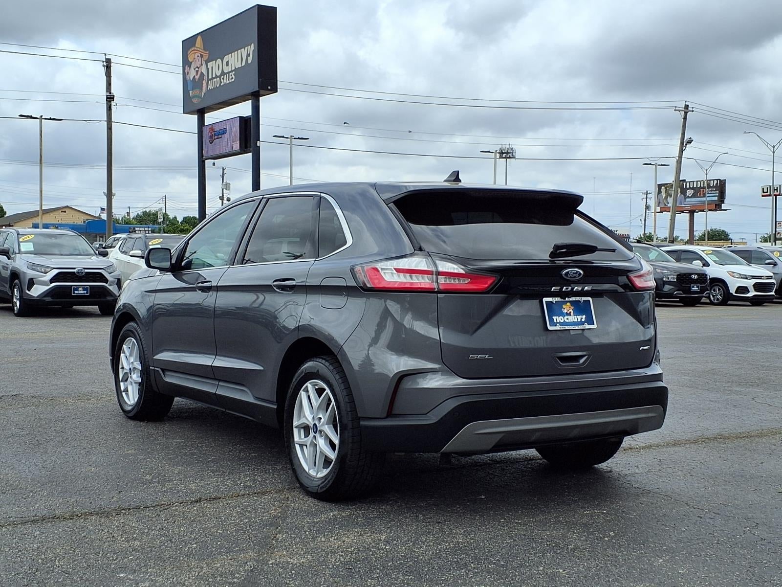 2021 Ford Edge Base