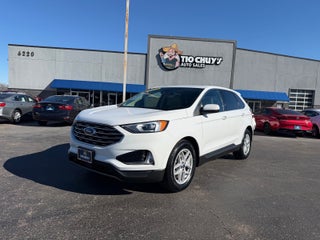 2021 Ford Edge Base