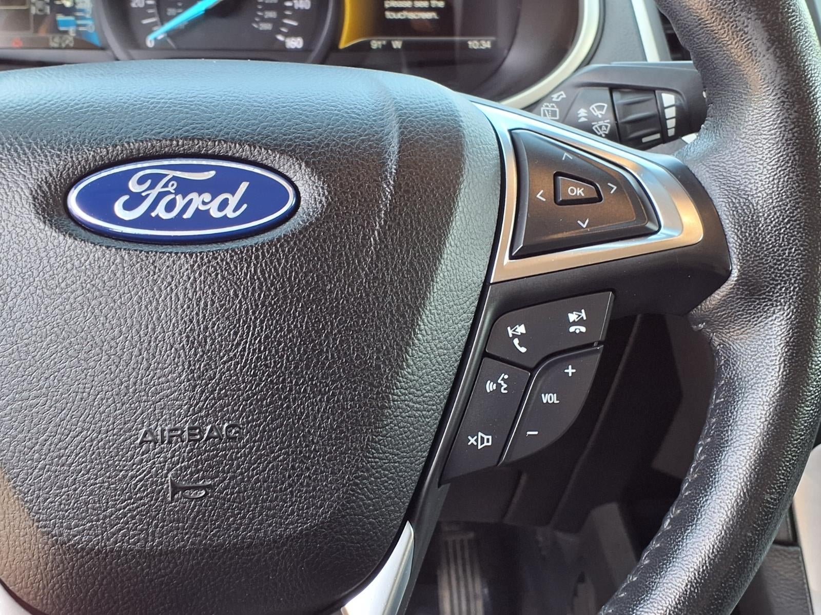 2020 Ford Edge Base