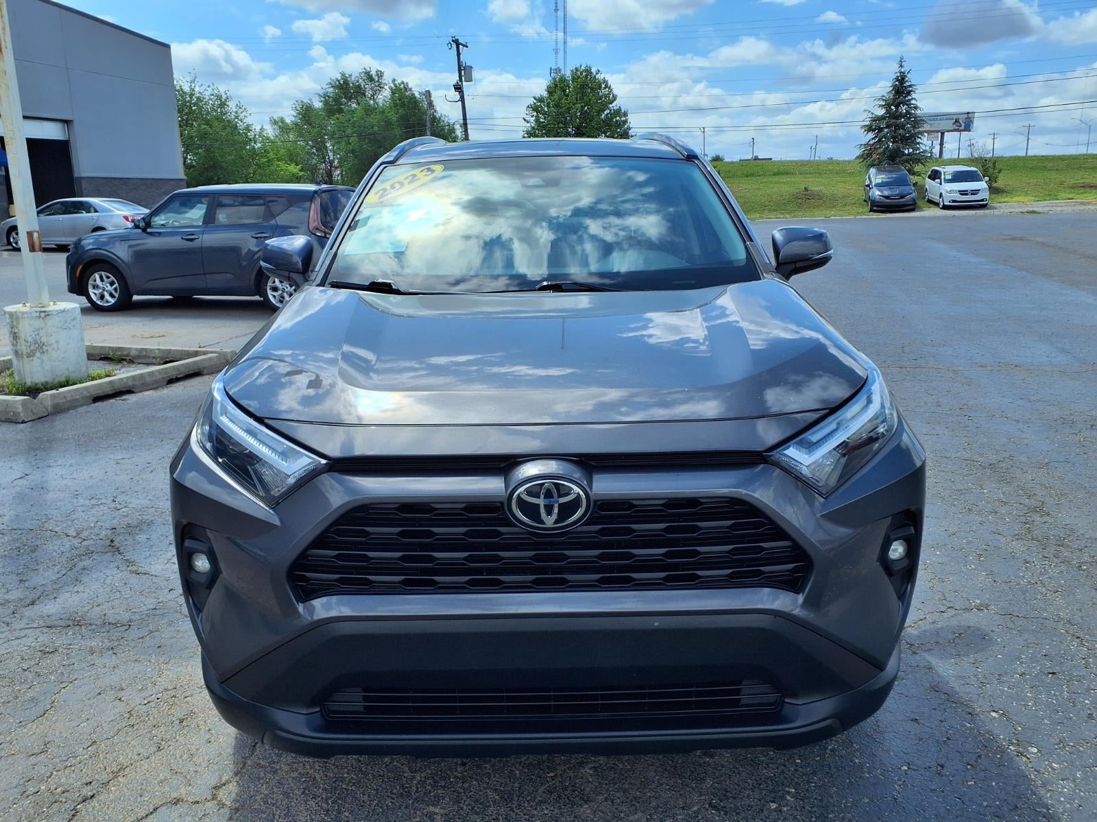 2023 Toyota RAV4 XLE Premium