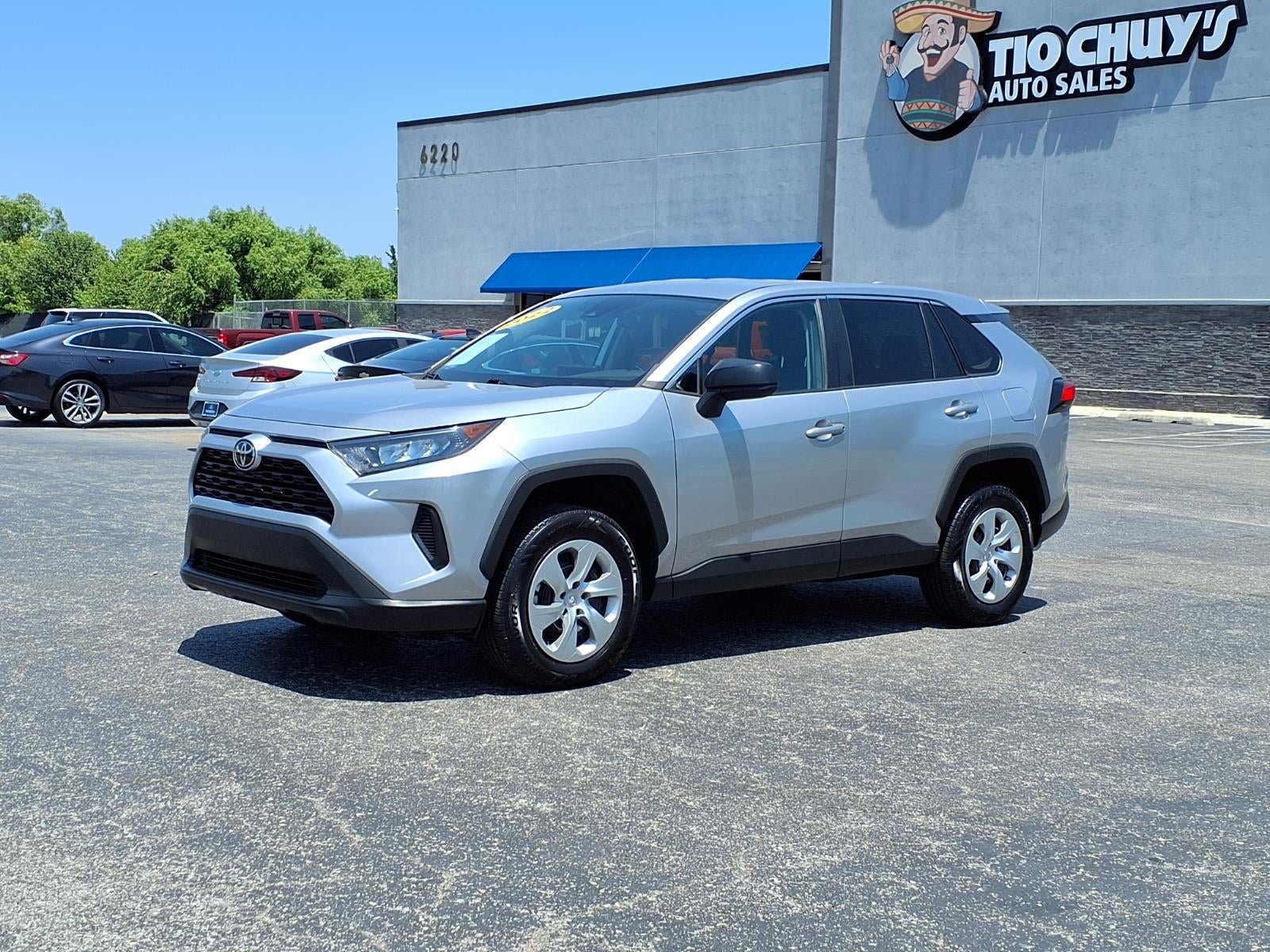 2022 Toyota RAV4 LE