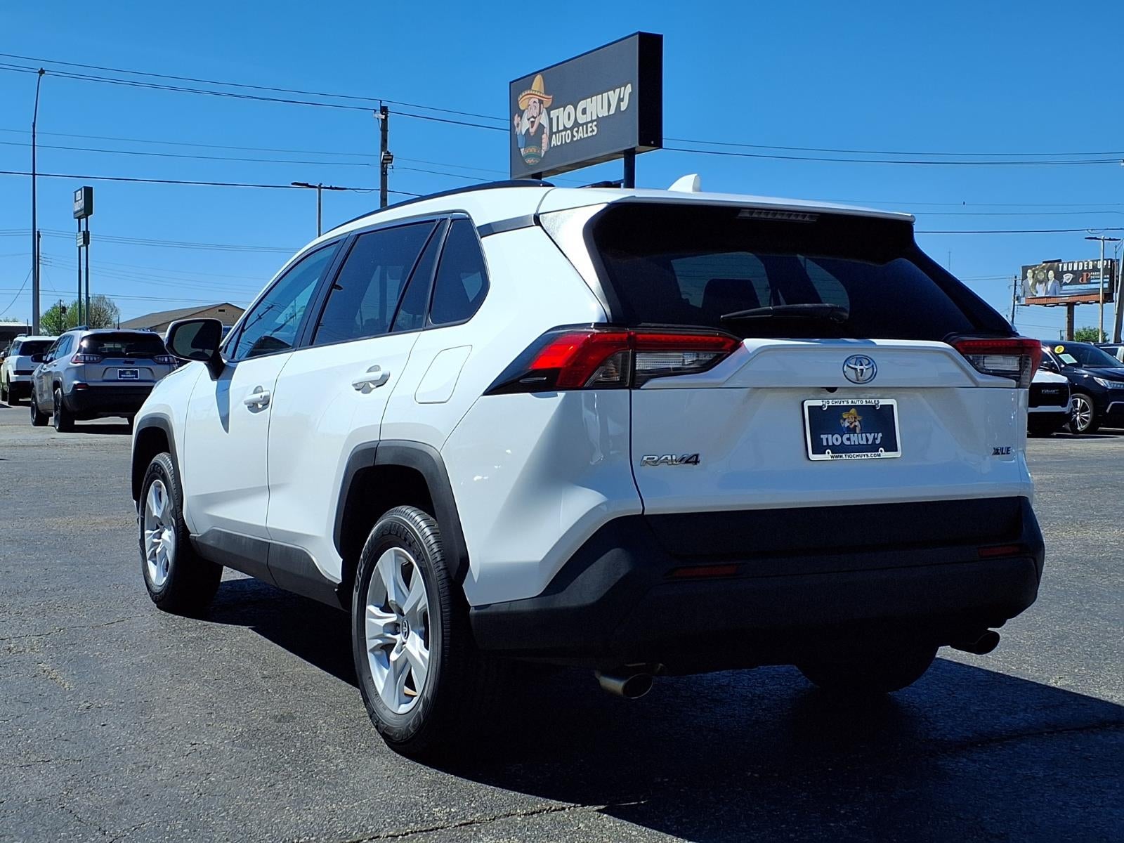 2021 Toyota RAV4 XLE