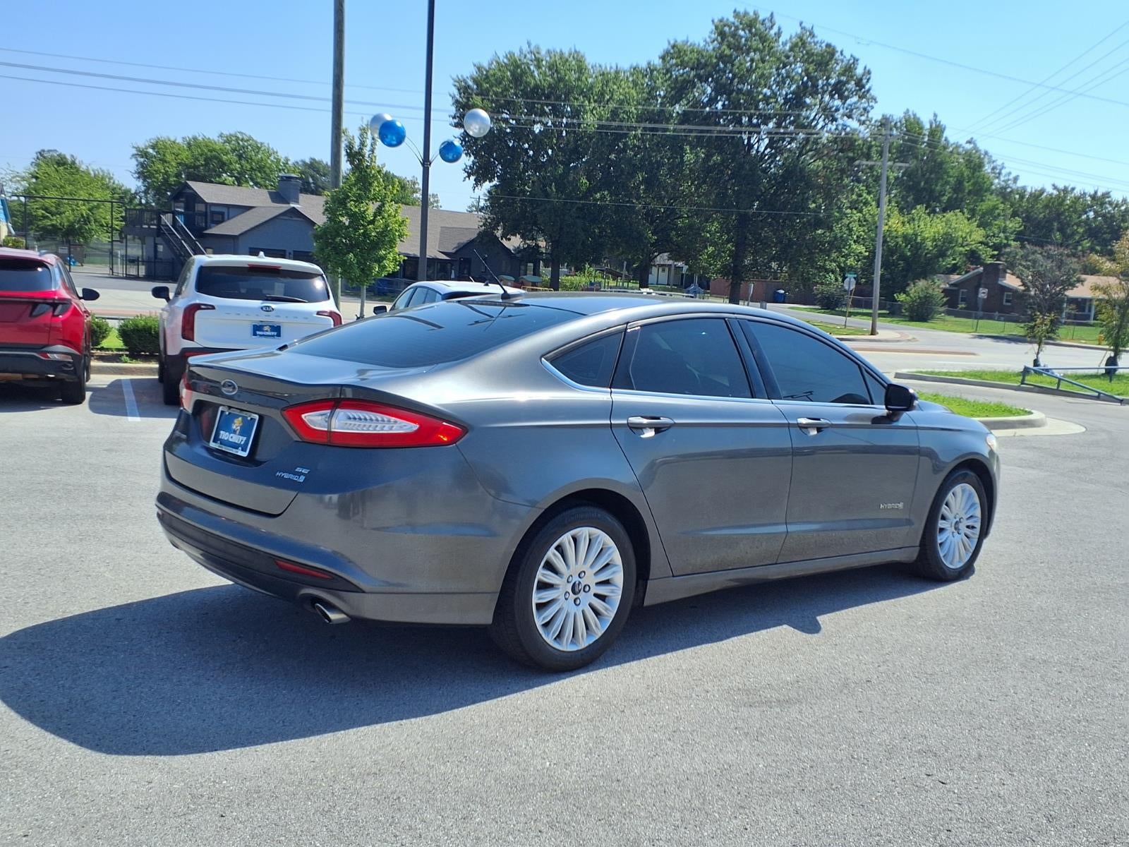 2016 Ford Fusion Hybrid SE