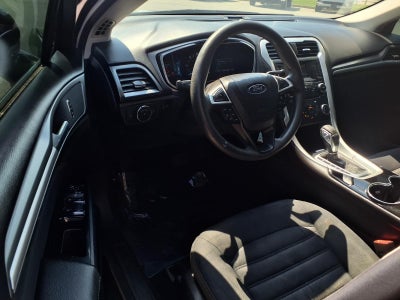 2016 Ford Fusion Hybrid SE