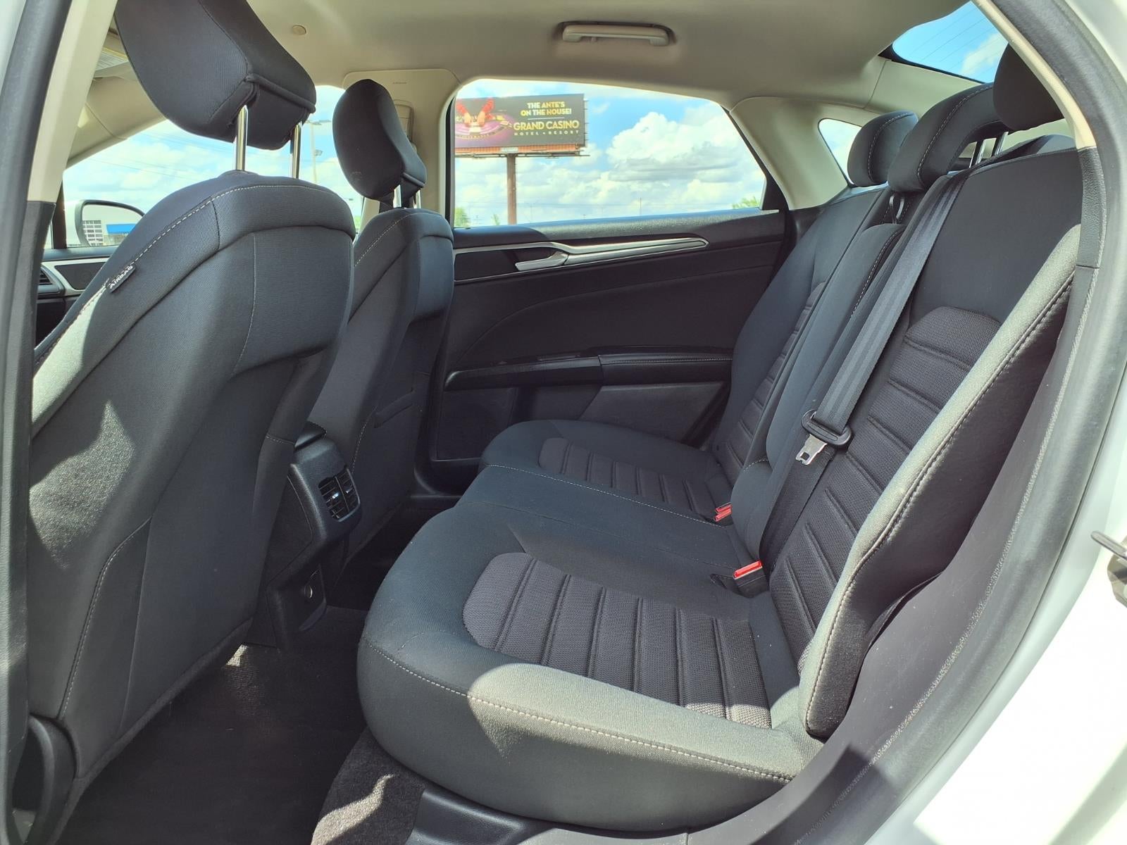 2020 Ford Fusion Hybrid SE