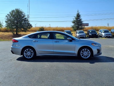 2020 Ford Fusion Hybrid SE