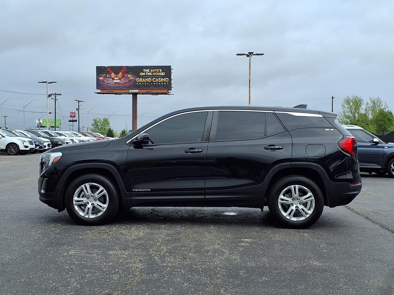 2021 GMC Terrain SLE