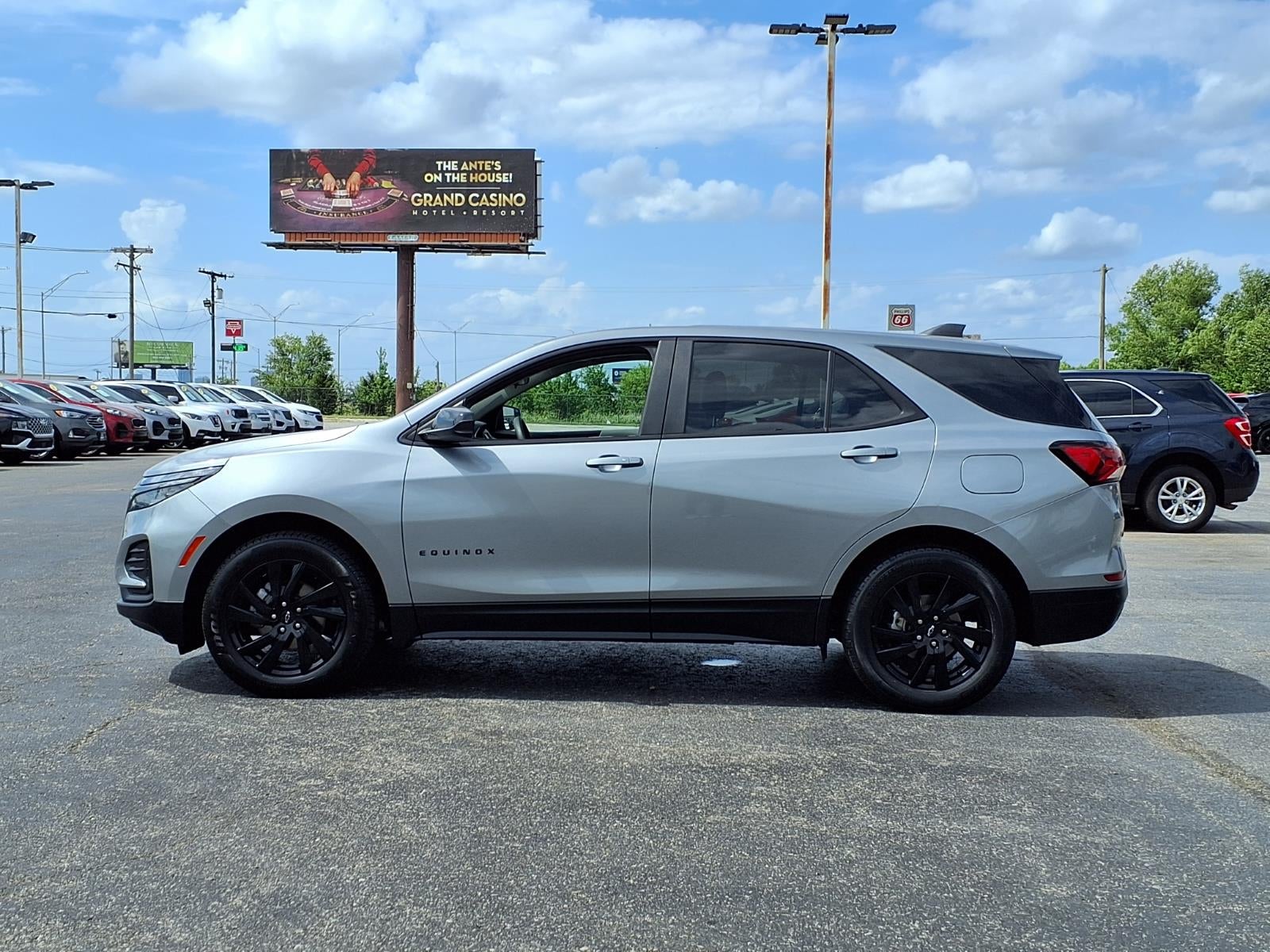 2023 Chevrolet Equinox LS