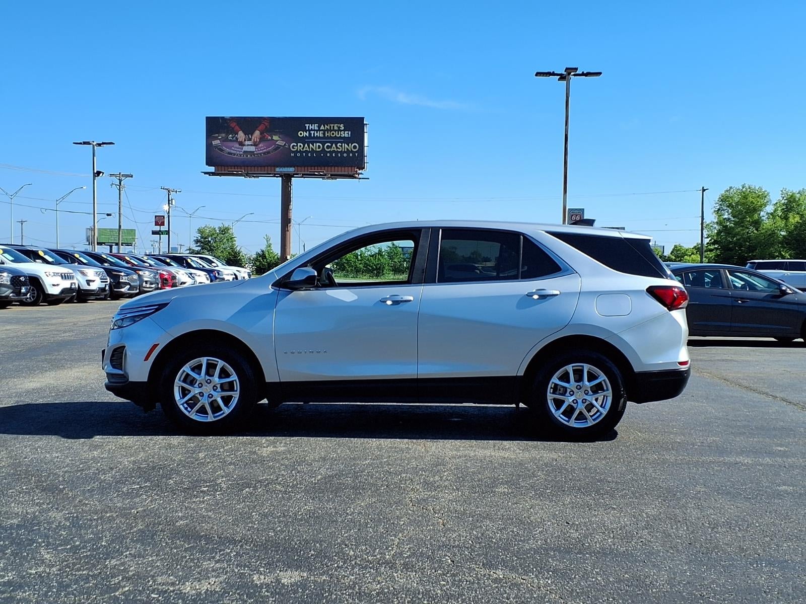 2022 Chevrolet Equinox LT