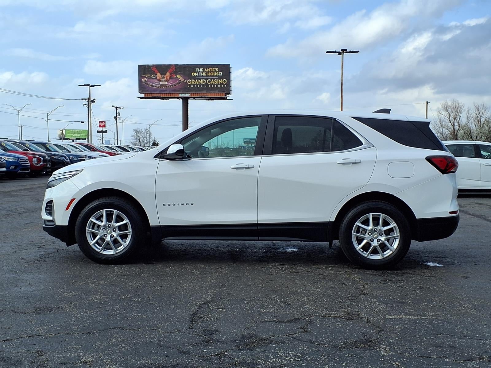 2022 Chevrolet Equinox LT