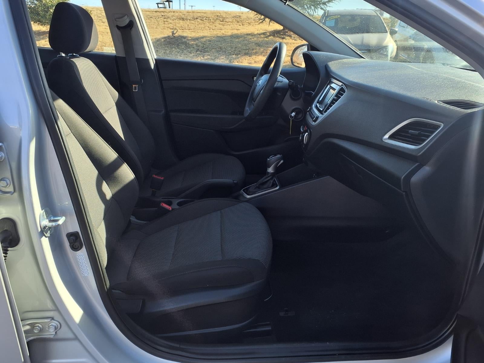 2022 Hyundai ACCENT SE