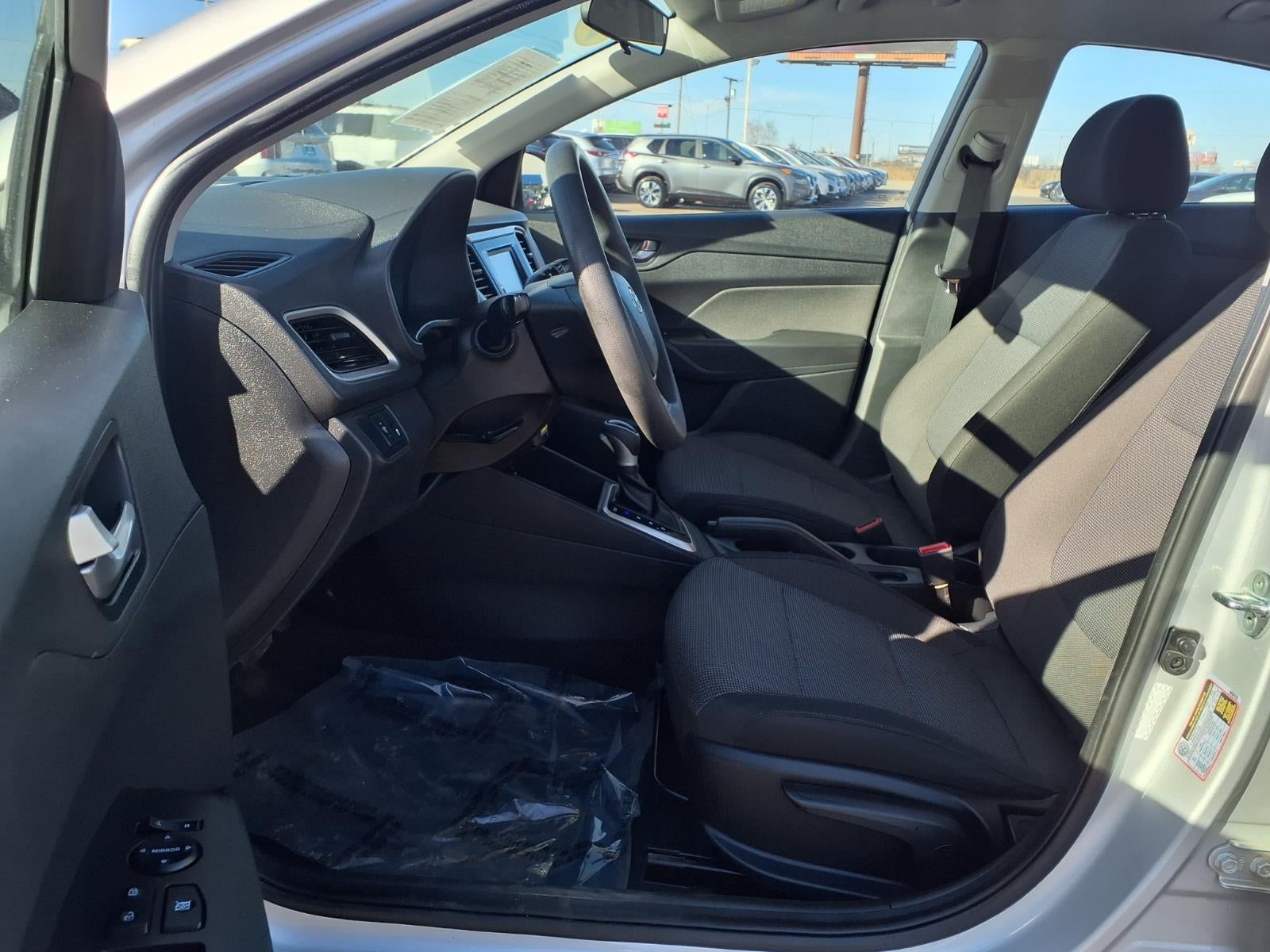 2022 Hyundai ACCENT SE