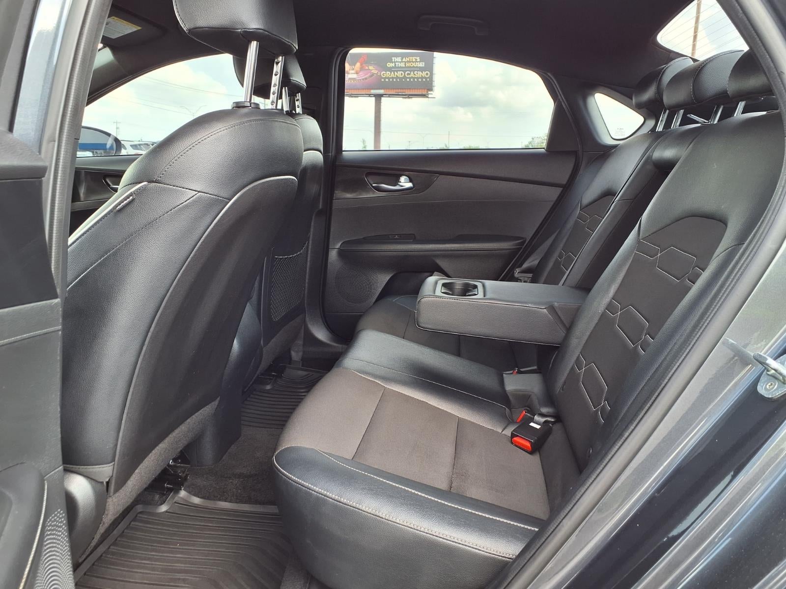 2022 Kia Forte GT-Line