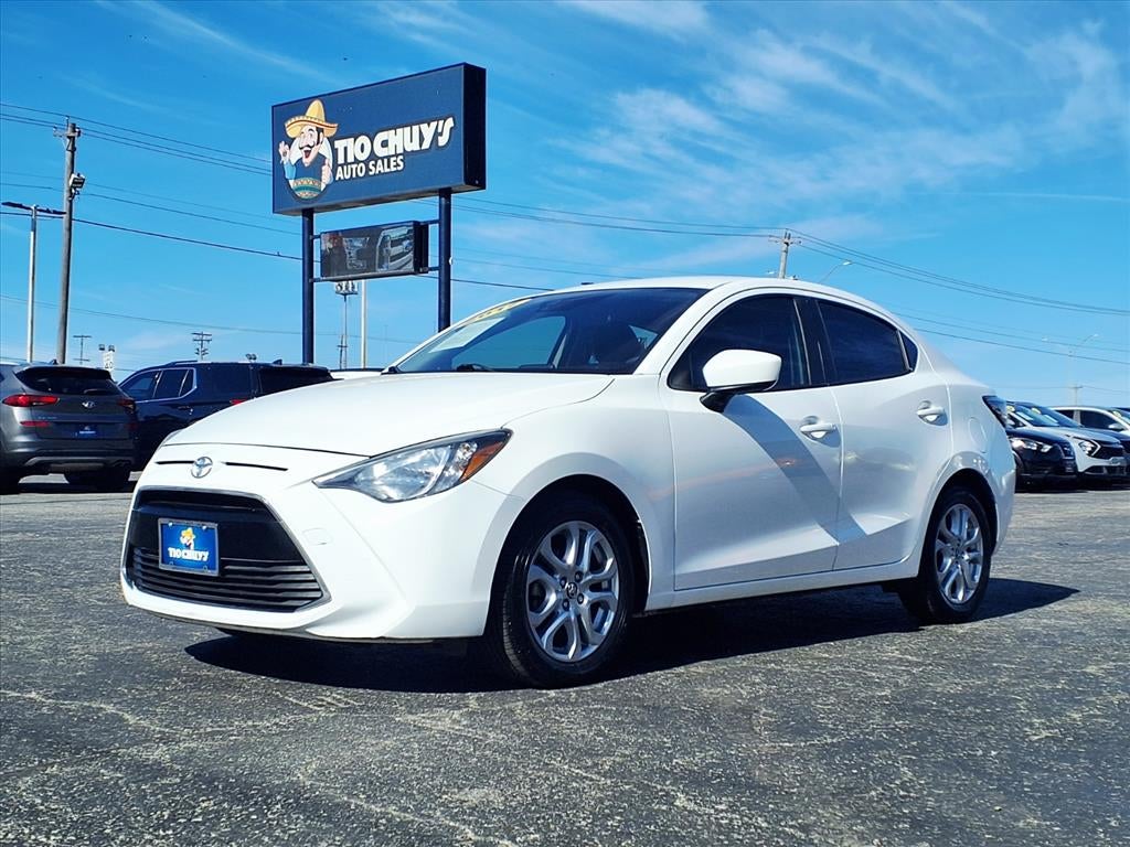 2017 Toyota Yaris iA Base