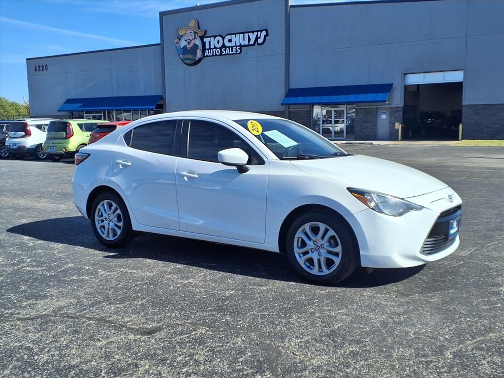 2017 Toyota Yaris iA Base