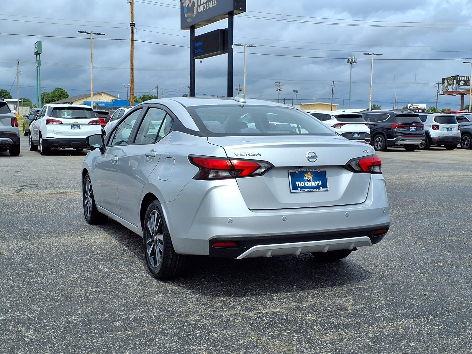 2021 Nissan Versa SV