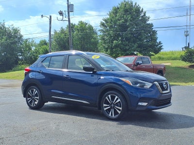 2019 Nissan Kicks SR