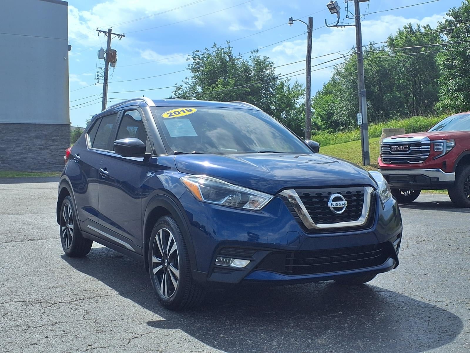 2019 Nissan Kicks SR