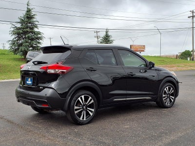 2020 Nissan Kicks SR