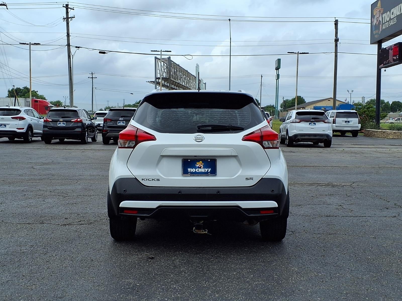 2020 Nissan Kicks SR