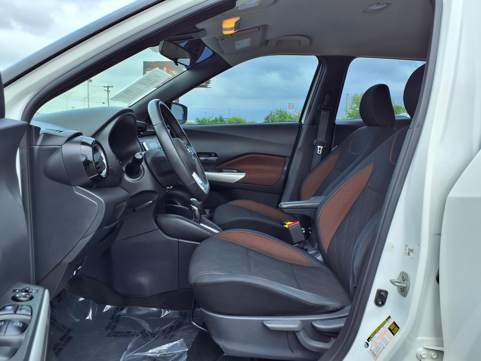 2020 Nissan Kicks SR
