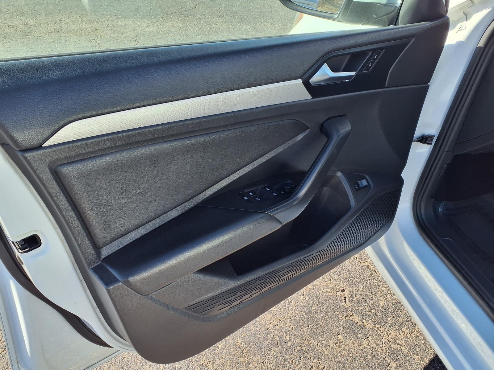 2019 Volkswagen Jetta Base