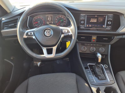2019 Volkswagen Jetta Base