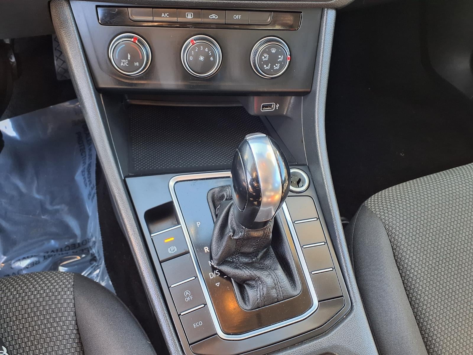 2019 Volkswagen Jetta Base