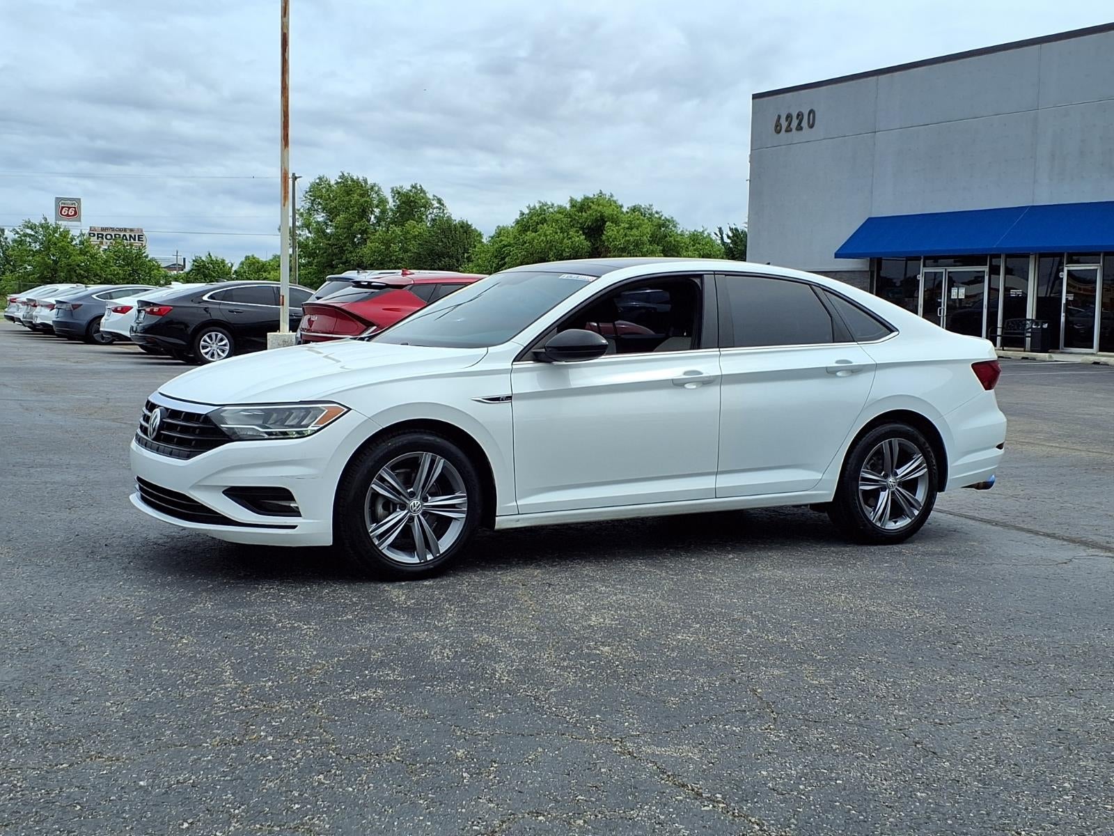 2020 Volkswagen Jetta R-Line