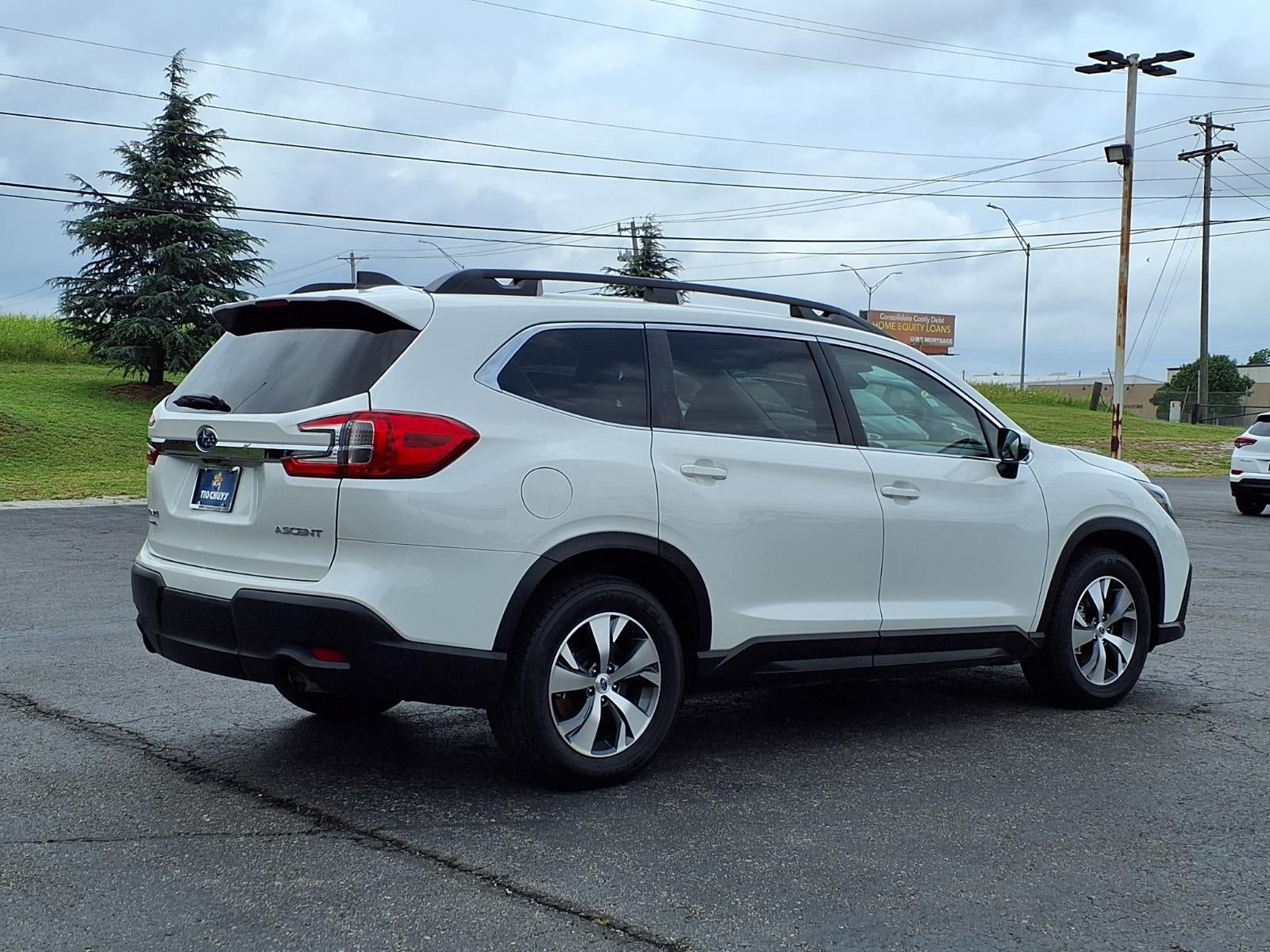 2023 Subaru Ascent Premium 8-Passenger