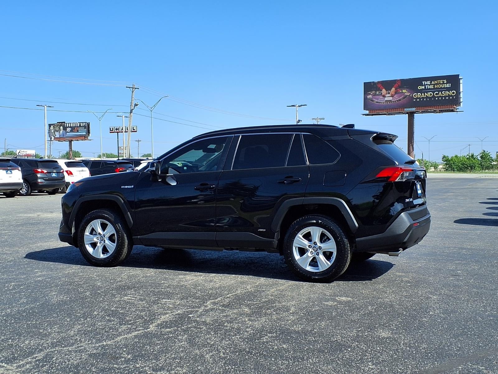 2021 Toyota RAV4 Hybrid LE