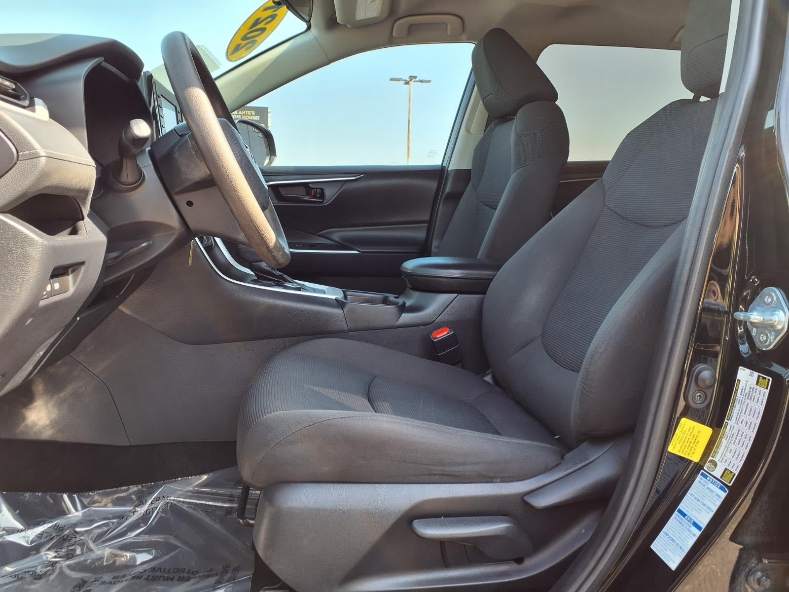 2021 Toyota RAV4 Hybrid LE