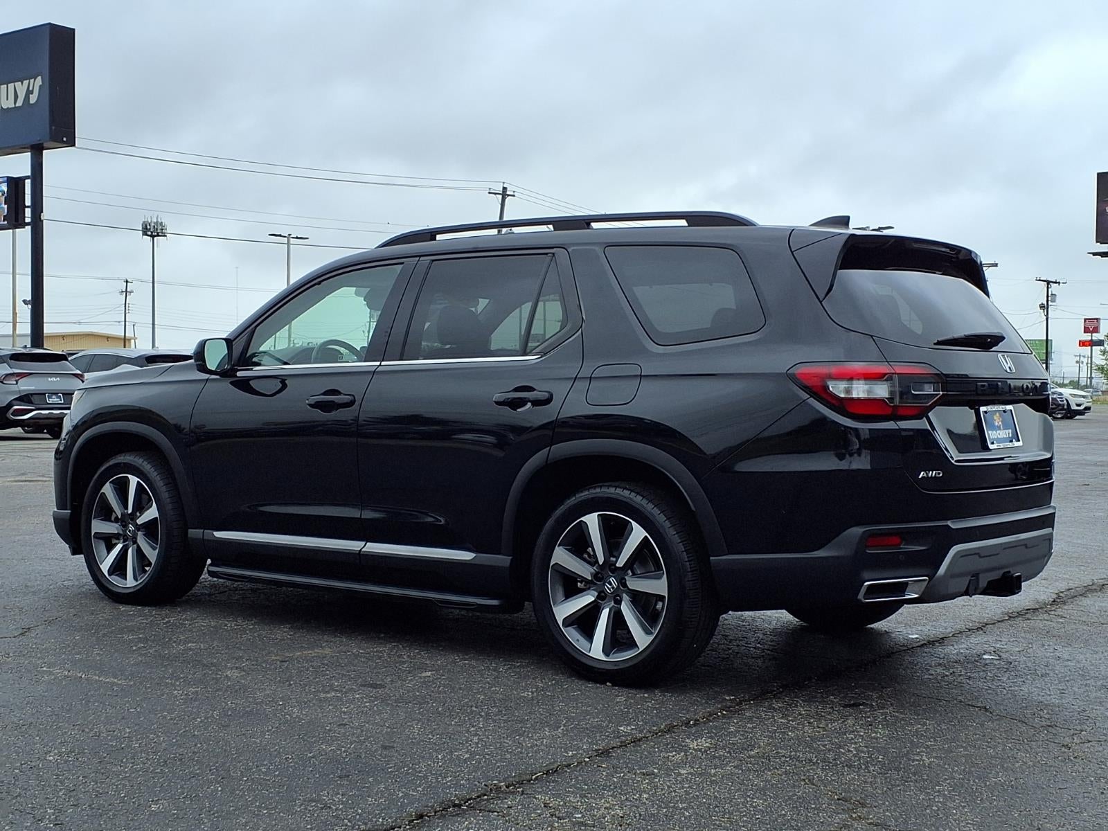 2023 Honda Pilot Touring