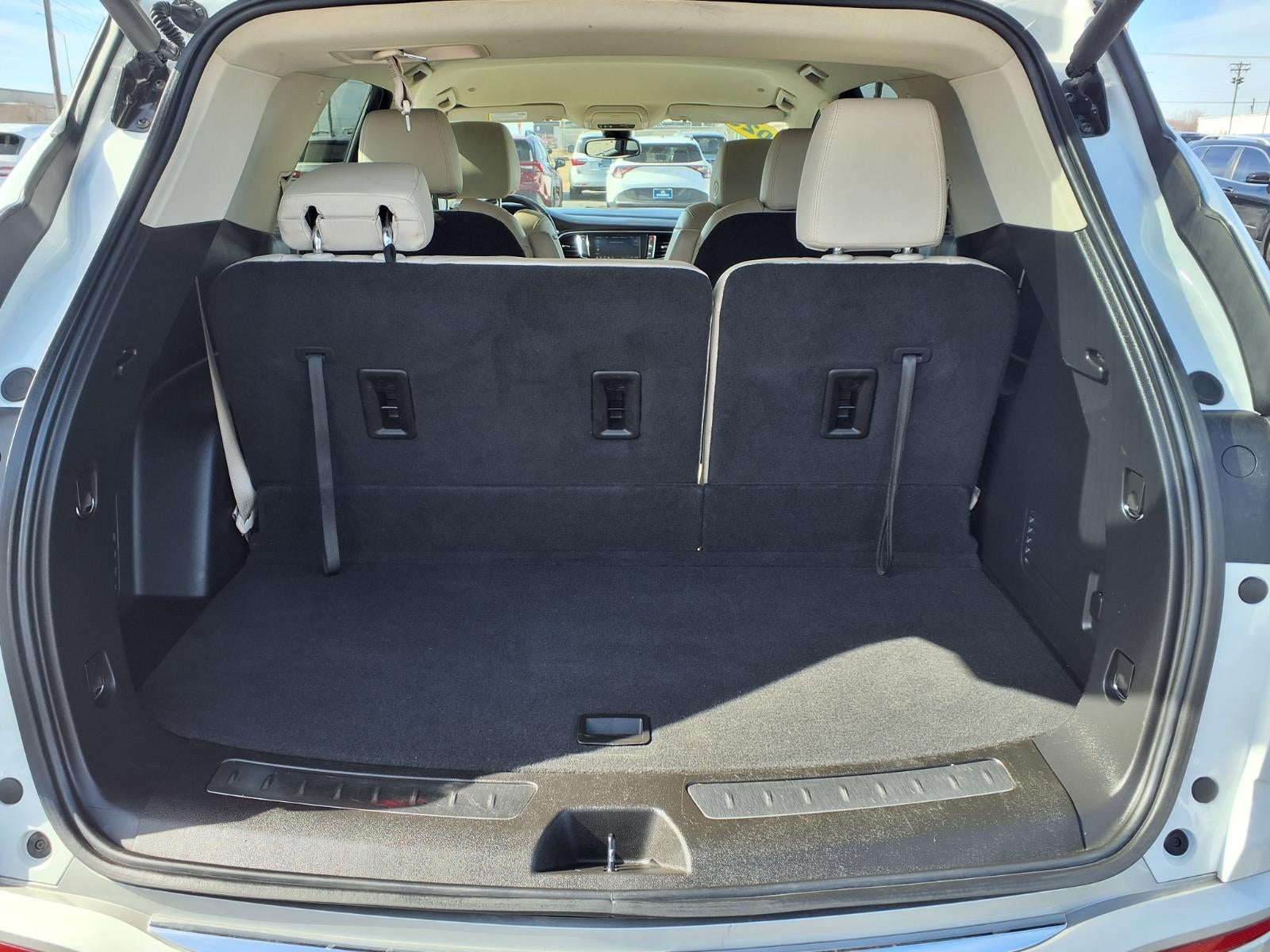 2023 Buick Enclave Essence