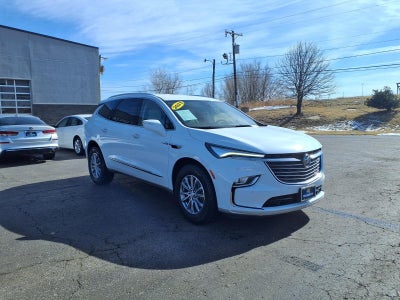 2023 Buick Enclave Essence