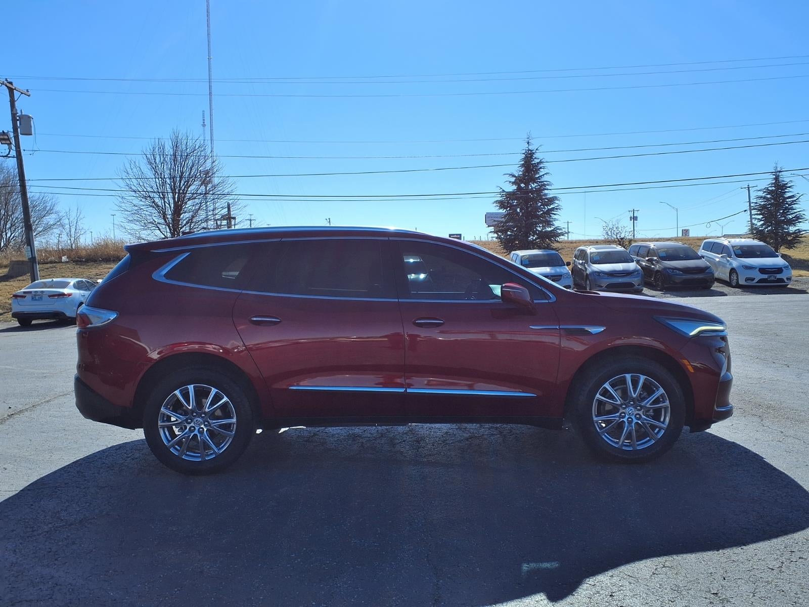 2023 Buick Enclave Essence