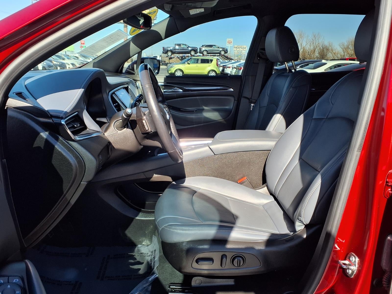 2023 Buick Enclave Essence