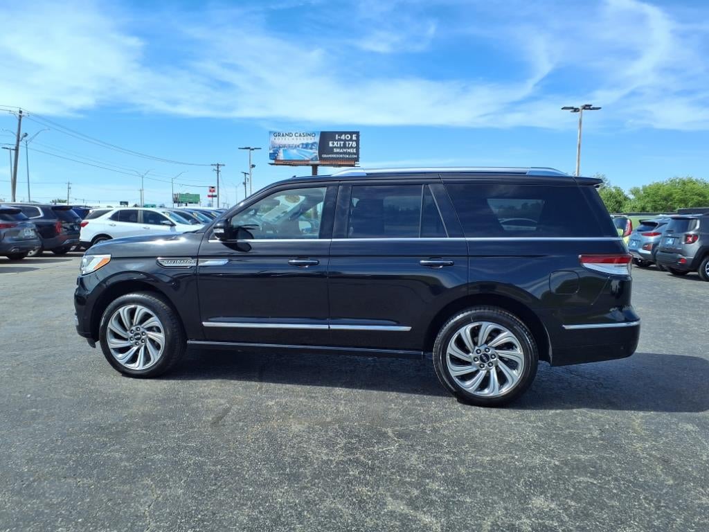 2022 Lincoln Navigator Reserve