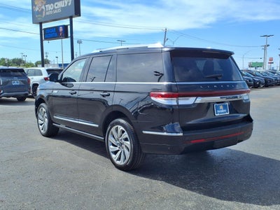2022 Lincoln Navigator Reserve