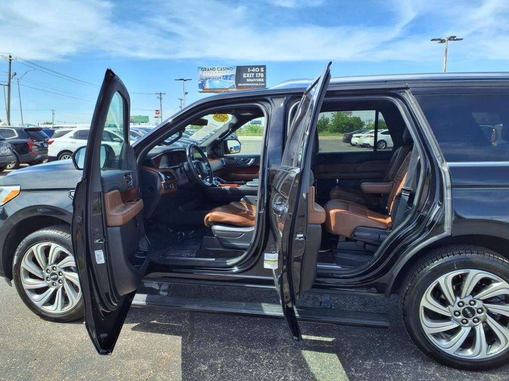 2022 Lincoln Navigator Reserve