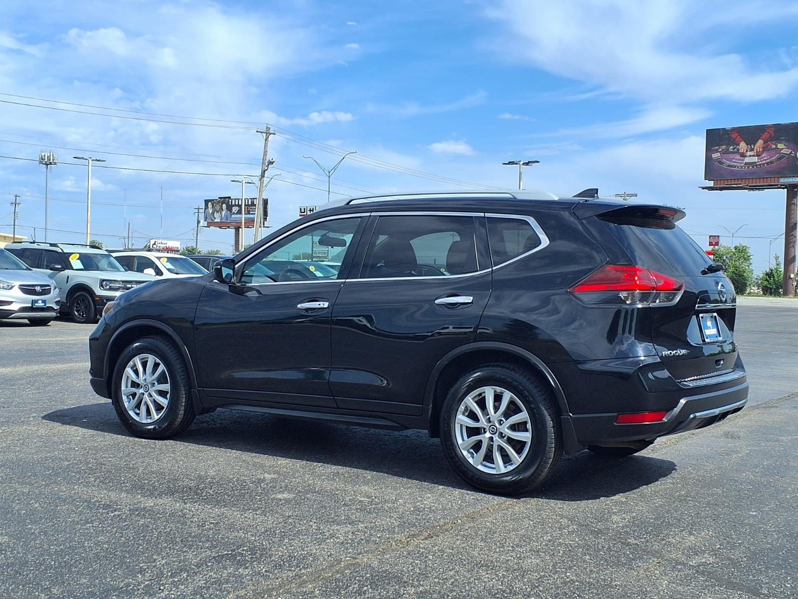 2017 Nissan Rogue Base