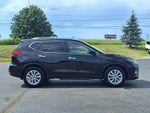 2017 Nissan Rogue Base