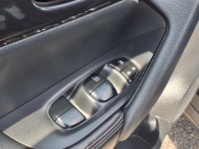 2017 Nissan Rogue Base