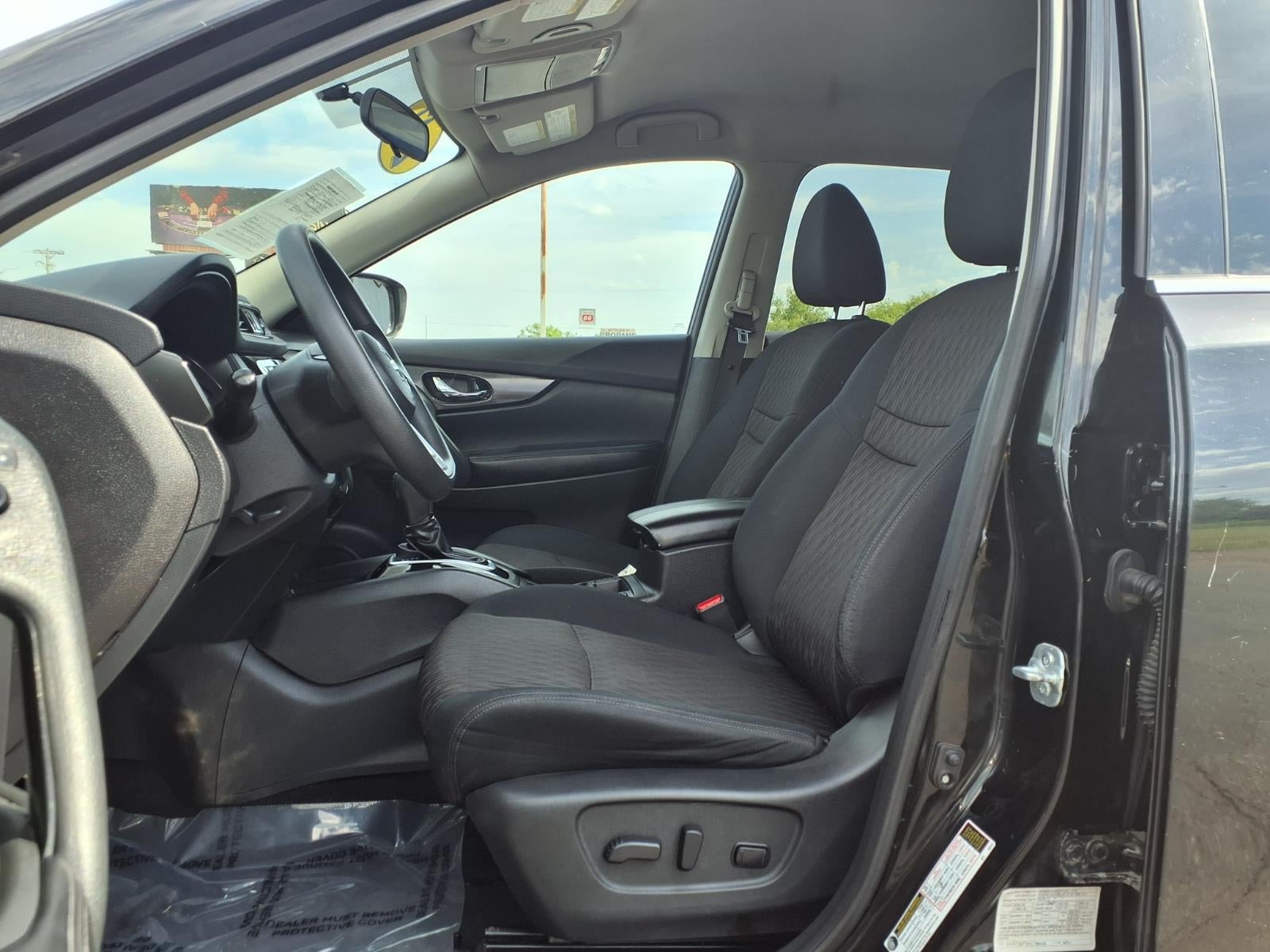 2017 Nissan Rogue Base